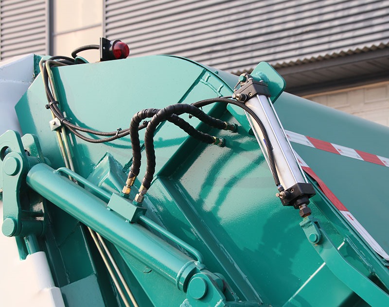 壓縮式垃圾轉運車細節圖